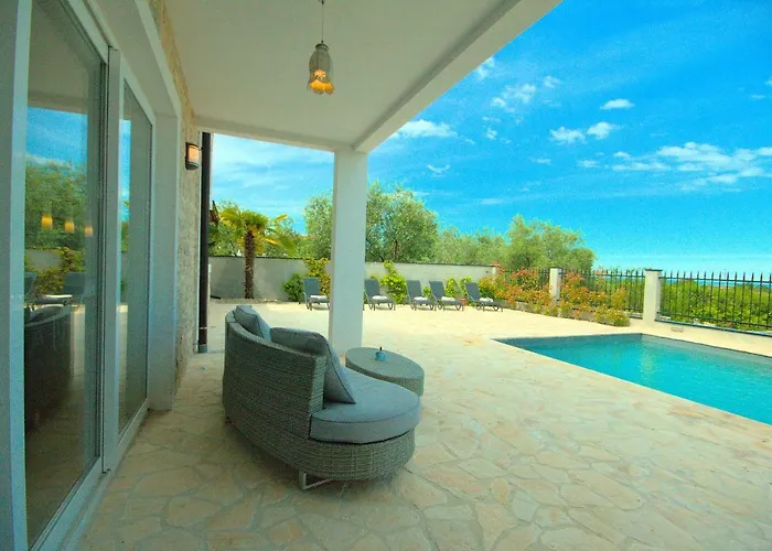 Lume Villa *