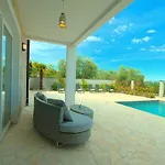 Lume Villa *
