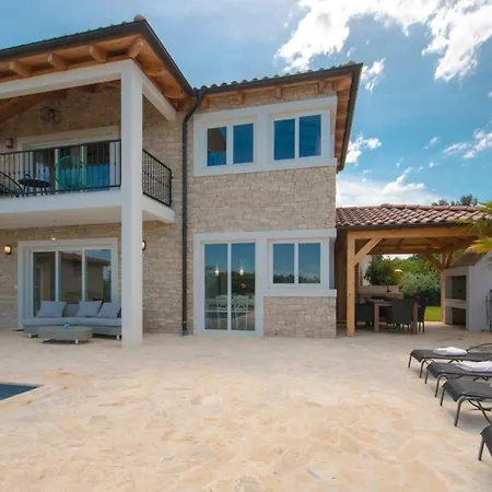 Lume Villa